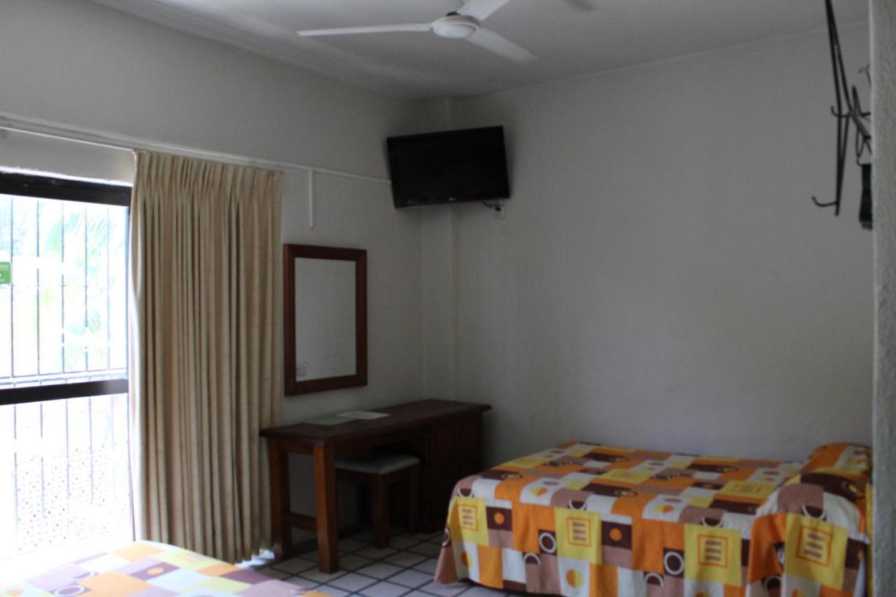 Hotel Arrecife Huatulco Plus Santa Cruz Huatulco Exteriör bild