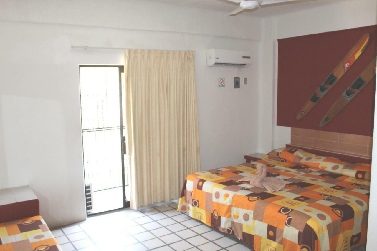 Hotel Arrecife Huatulco Plus Santa Cruz Huatulco Exteriör bild